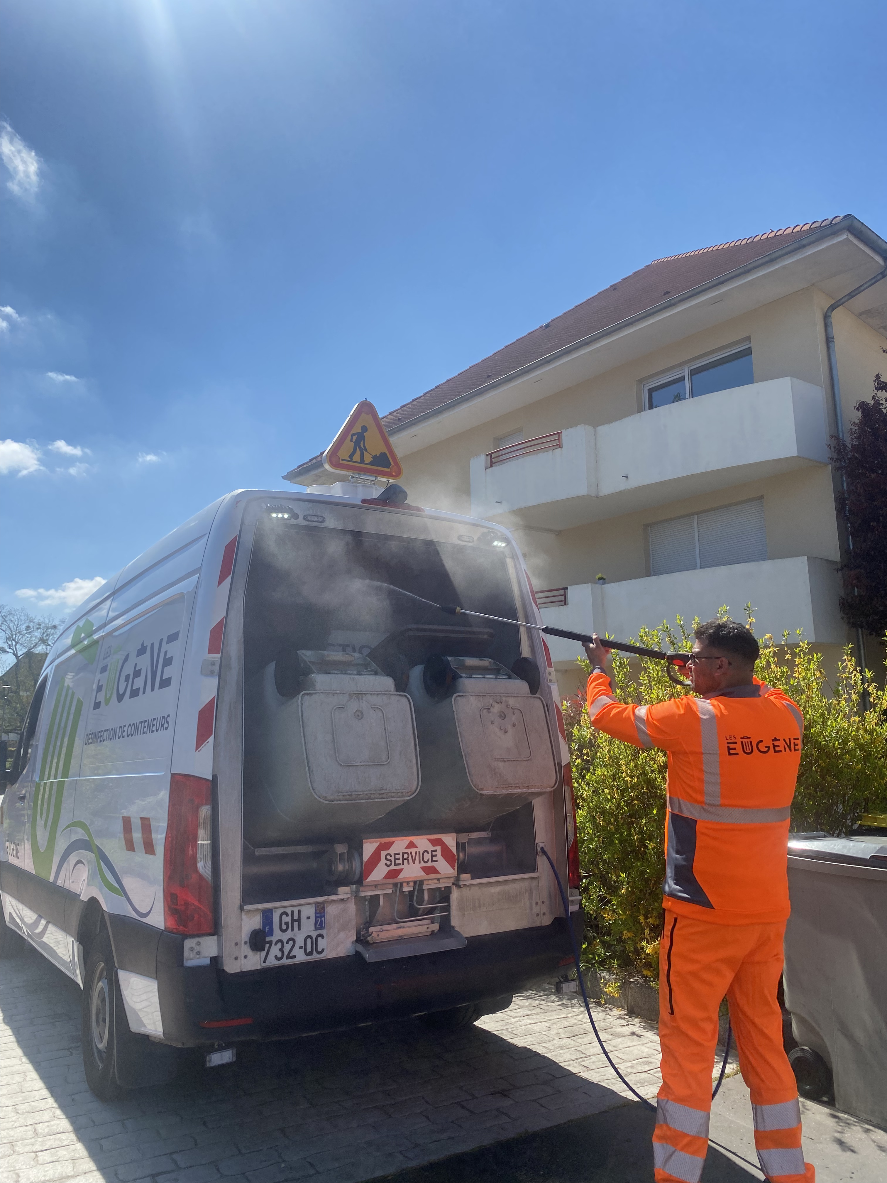 Technicien Les Eugène en action